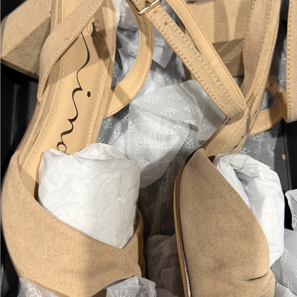 Nina Alamo Tan Glam Suede Heels New In Box - Picture 4 of 4